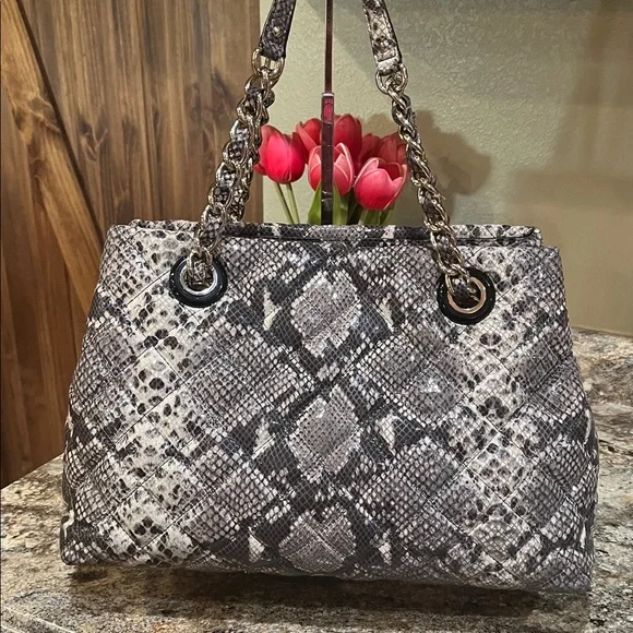 Kate Spade EUC Large Satchel Quilted Snakeskin-Embossed Gold-Tone Hardware - Picture 6 of 11
